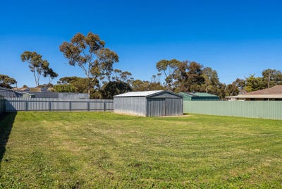 /international/au/54a-commerce-road-murray-bridge-sa-204562868/