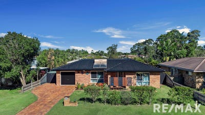 /international/au/15-honeysuckle-avenue-kawungan-qld-151355416/