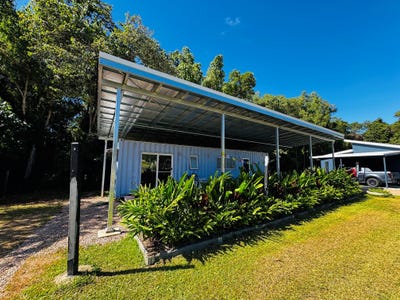 /international/au/13-oceanview-drive-wongaling-beach-qld-151566548/