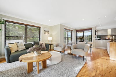 /international/au/80a-molong-road-orange-nsw-152685692/