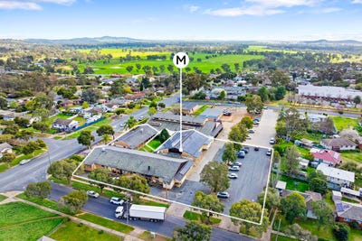 /international/au/ashmont-mall-51-53-tobruk-street-ashmont-nsw-505245780/
