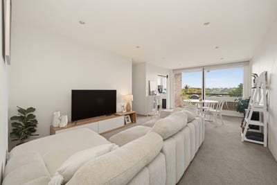 /international/au/35-75-broome-street-maroubra-nsw-152696228/