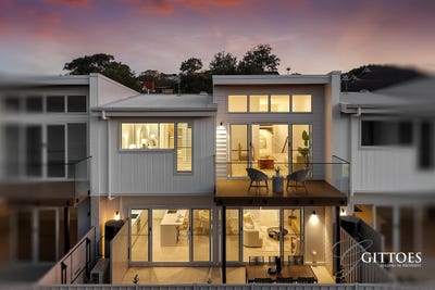 /international/au/19-kurrawa-avenue-point-clare-nsw-148494120/