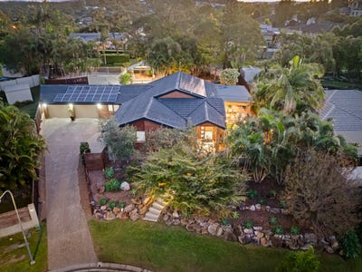 /international/au/25-hamersley-way-worongary-qld-151447952/