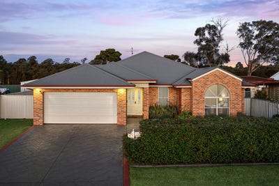 /international/au/20-sixth-street-cessnock-nsw-148643068/?lang=de