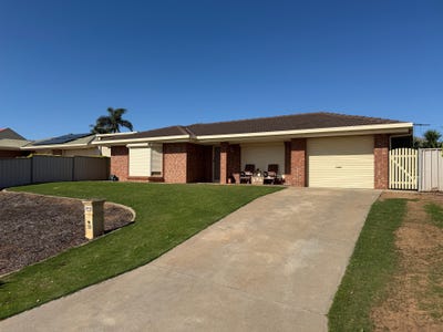 /international/au/39-tumbella-drive-murray-bridge-sa-152585824/
