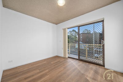 /international/au/4-71-nelson-street-fairfield-nsw-147875172/