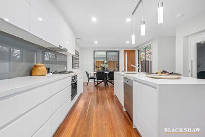 /international/au/1-61-macleay-street-turner-act-151842212/