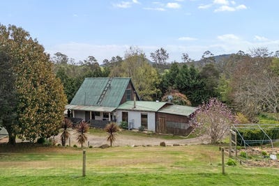 /international/au/11-maurice-road-talawa-tas-152530436/