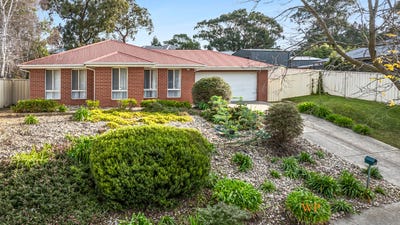 /international/au/30-centenary-drive-kilmore-vic-151486700/