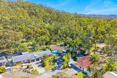 /international/au/2-11-epic-court-oxenford-qld-148703028/