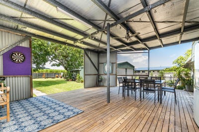 /international/au/12568-bruce-highway-hamilton-plains-qld-150695836/