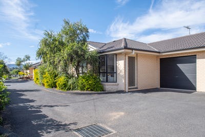 /international/au/4-27a-mitchell-street-muswellbrook-nsw-151511244/