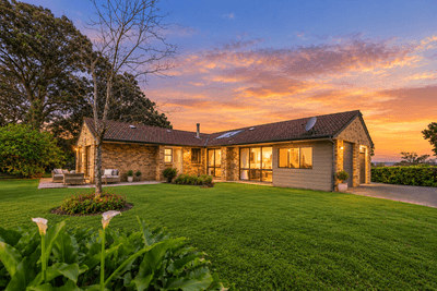 /international/au/23-pamela-crescent-bowen-mountain-nsw-152631292/