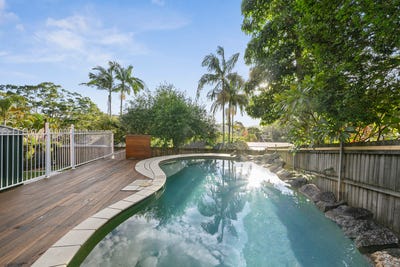 /international/au/6-windermere-place-wheeler-heights-nsw-151582208/