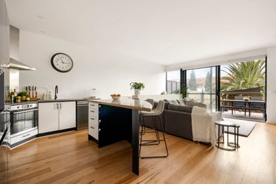 /international/au/5-647-652-nepean-highway-carrum-vic-151372360/