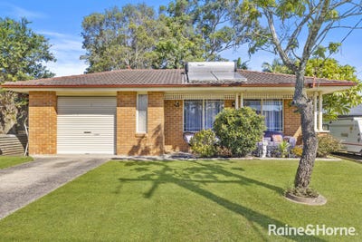 /international/au/9-collaroy-close-chittaway-bay-nsw-151017164/