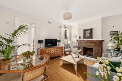/international/au/4-120-130-brougham-street-potts-point-nsw-151399268/