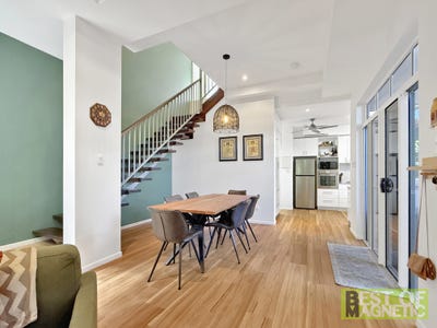 /international/au/3-3-boulder-court-nelly-bay-qld-150984168/