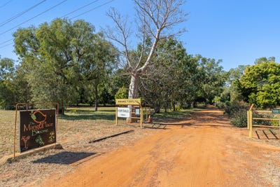 /international/au/120-kanagae-drive-roebuck-wa-148343300/