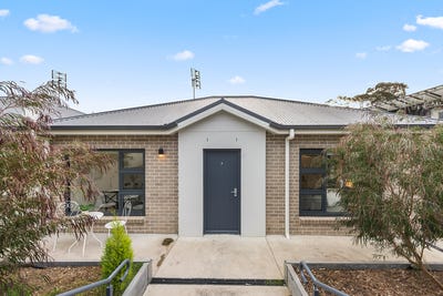 /international/au/9-11-clarke-street-bowral-nsw-151593420/