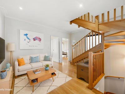 /international/au/7-7-bellion-drive-hamilton-hill-wa-152447388/