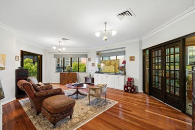 /international/au/11-9-kintail-road-applecross-wa-150867252/