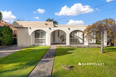 /international/au/10-henry-crescent-seaford-vic-151530176/