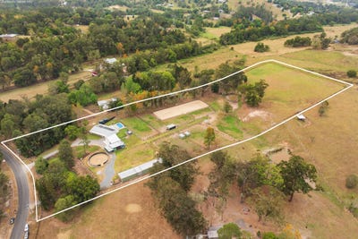 /international/au/16-tarata-road-guanaba-qld-152640152/