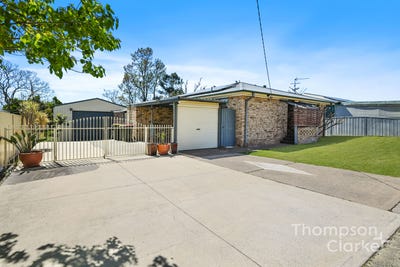 /international/au/13-filey-street-greta-nsw-152538660/