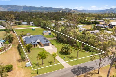 /international/au/28-waldorf-place-maudsland-qld-152581312/