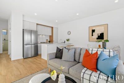 /international/au/2-yellowstone-street-south-morang-vic-148479964/