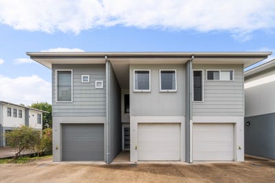 /international/au/12-30-oakey-flat-road-morayfield-qld-151488260/