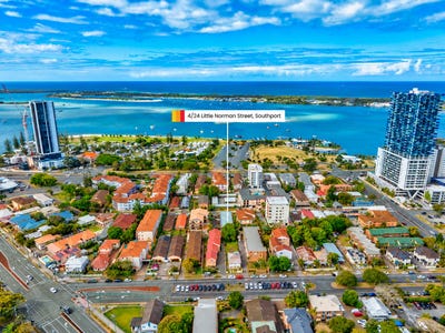 /international/au/4-24-little-norman-street-southport-qld-152481508/