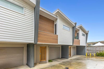 /international/au/8-81-the-parade-ocean-grove-vic-151335336/