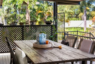 /international/au/72-gollogly-lane-rasmussen-qld-148557252/