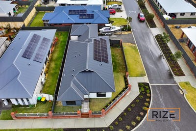 /international/au/57-forever-boulevard-banksia-grove-wa-151423596/