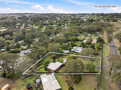 /international/au/10-cawdor-drive-highfields-qld-151227192/