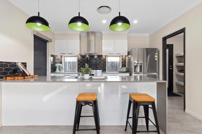 /international/au/2-curlew-street-upper-kedron-qld-151502940/