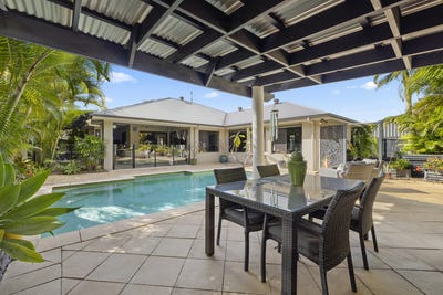 /international/au/17-maidenhair-drive-beerwah-qld-148546804/?lang=en