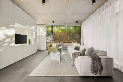 /international/au/50b-dunstaffenage-street-hurlstone-park-nsw-151164180/