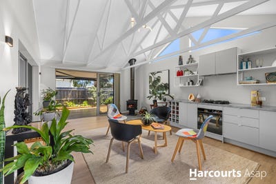 /international/au/19-moorings-place-corinella-vic-150752368/