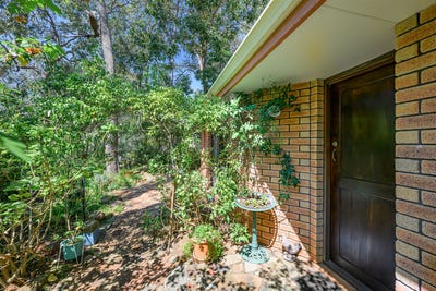 /international/au/22-johnston-street-mount-helena-wa-152348736/