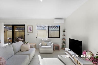 /international/au/30-matta-way-pearsall-wa-151277488/