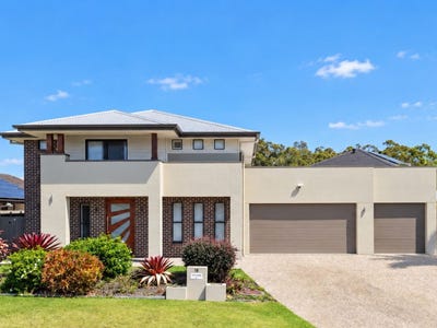 /international/au/18-kidman-circuit-thornlands-qld-152554004/