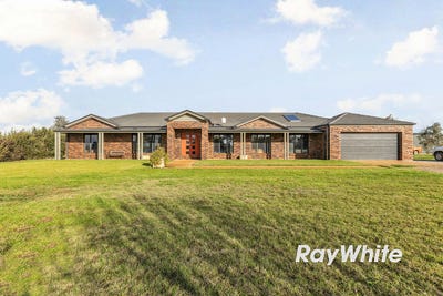 /international/au/715-echuca-west-school-road-echuca-west-vic-700410200/
