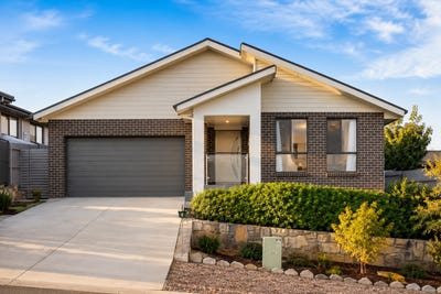 /international/au/4-housley-street-casey-act-151278280/