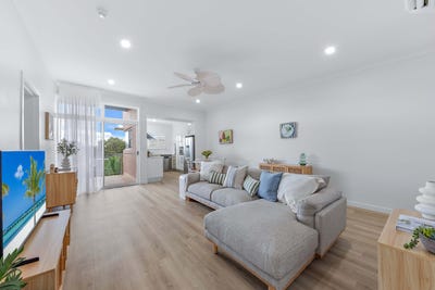 /international/au/95-65-manooka-drive-cannonvale-qld-151636592/