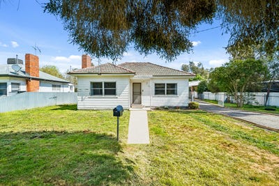 /international/au/46-hastie-street-tatura-vic-152462388/