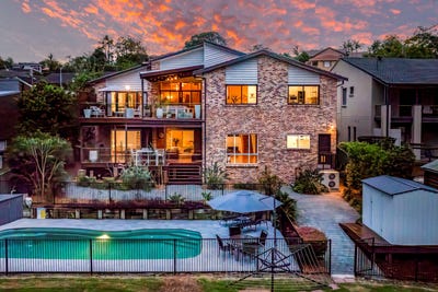 /international/au/119-tirriki-street-charlestown-nsw-150743560/